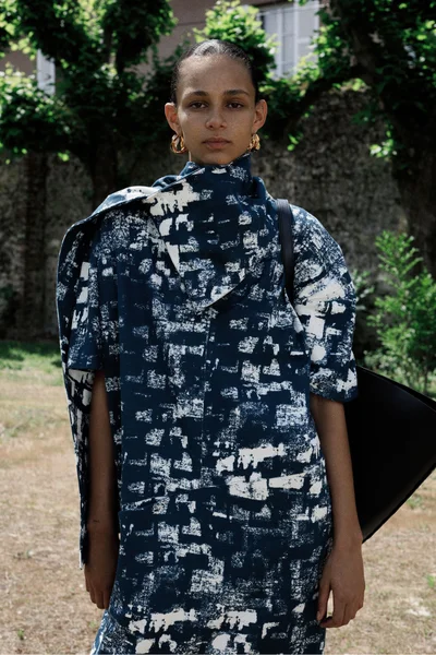 Look 13